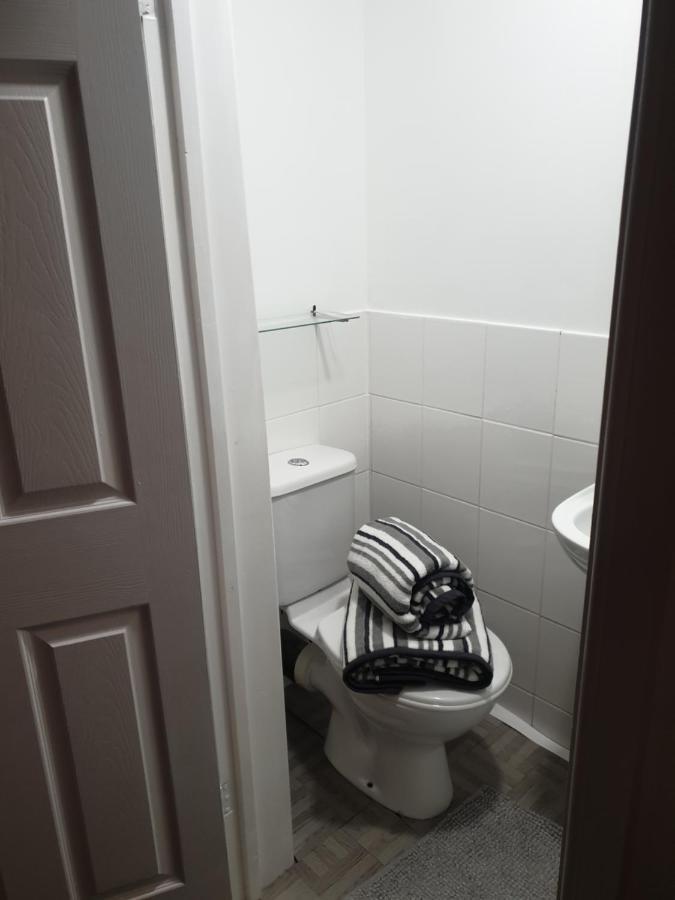 Coventry Studio Apartment Экстерьер фото